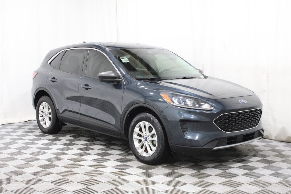 2022 FORD Escape