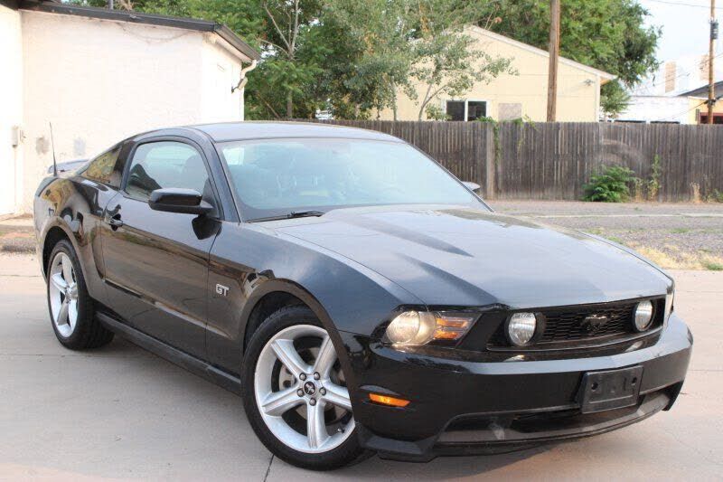 2010 FORD Mustang