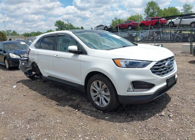 2022 FORD Edge