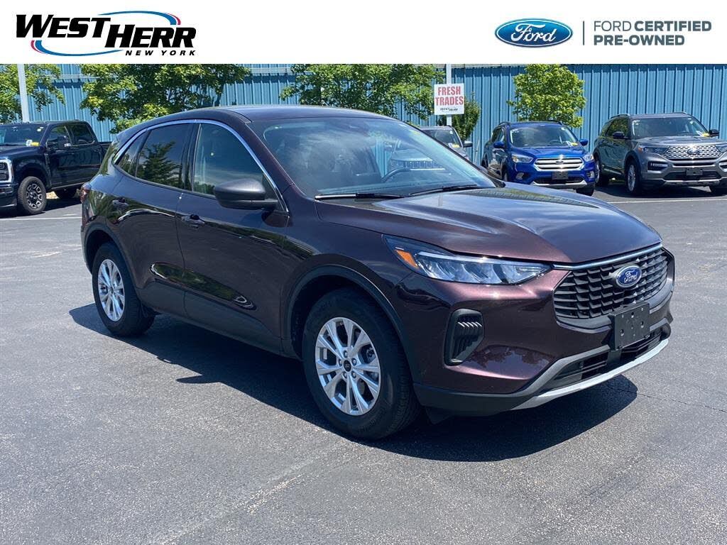 2023 FORD Escape