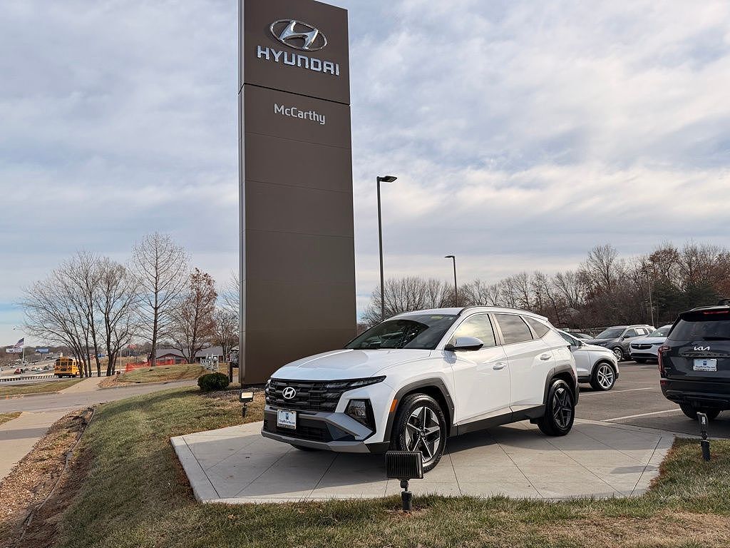 2025 HYUNDAI Tucson