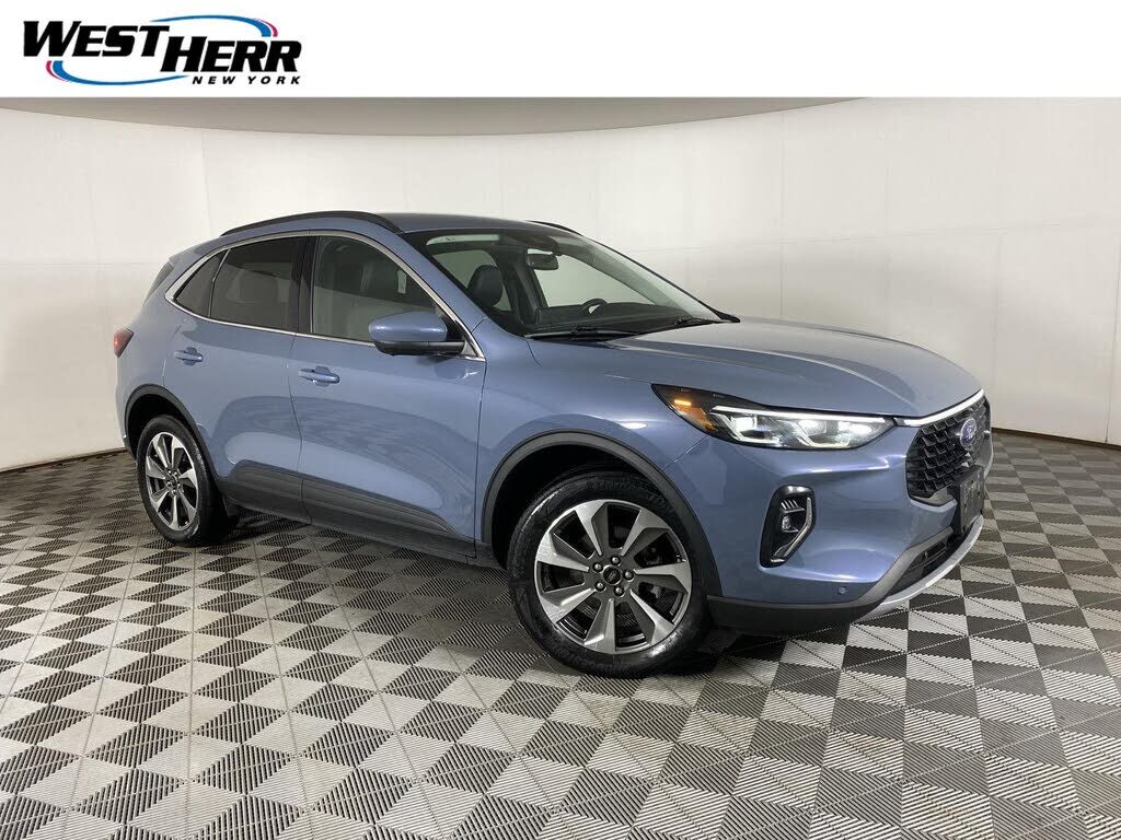 2023 FORD Escape
