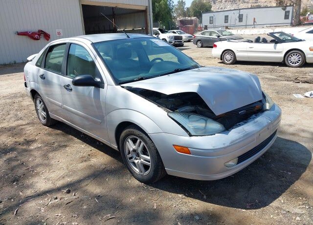 2001 FORD Focus