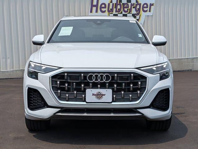2024 Audi Q8