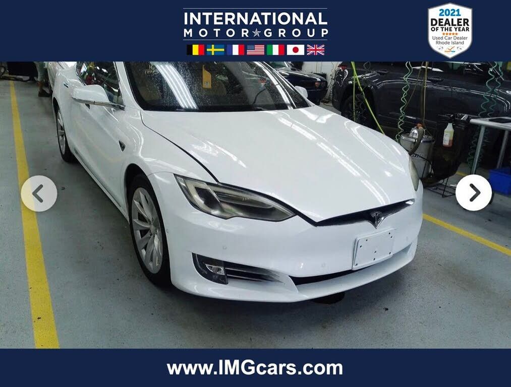 2016 TESLA Model S