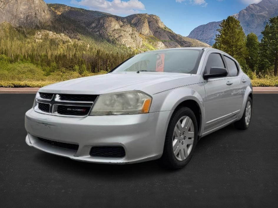 2012 DODGE Avenger