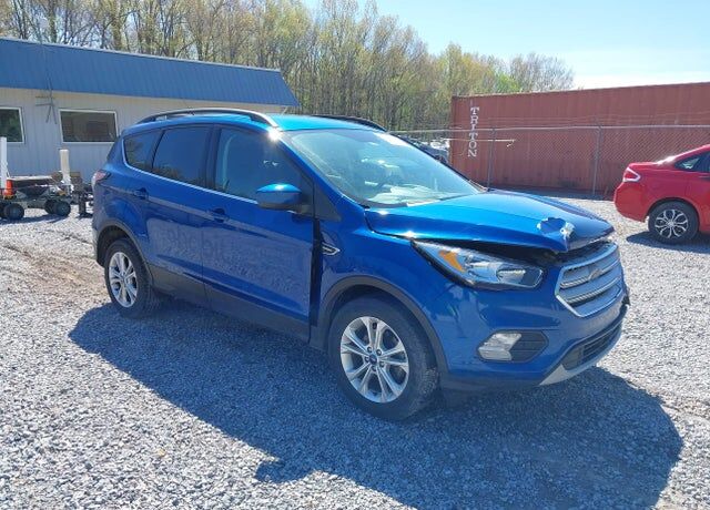 2018 FORD Escape