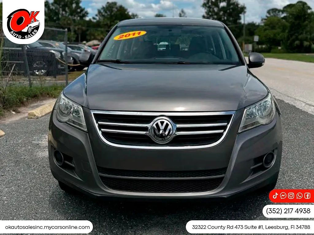 2011 VOLKSWAGEN Tiguan