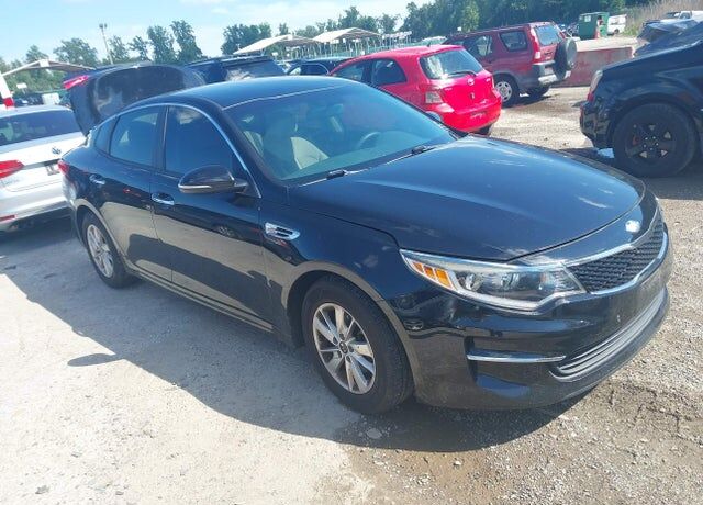 2018 KIA Optima
