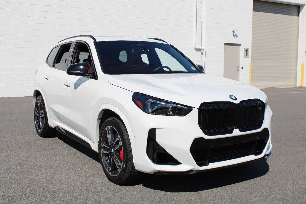 2025 BMW X1