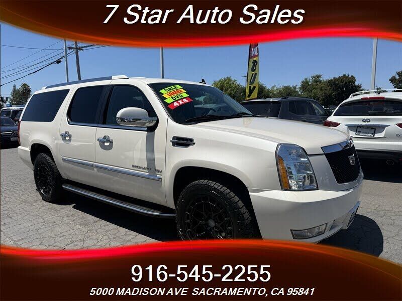 2013 CADILLAC Escalade