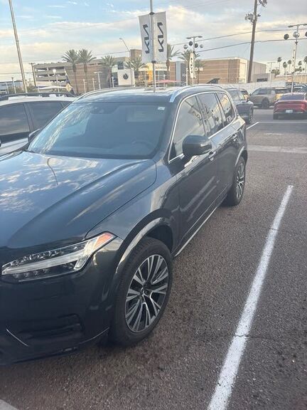 2021 VOLVO XC90