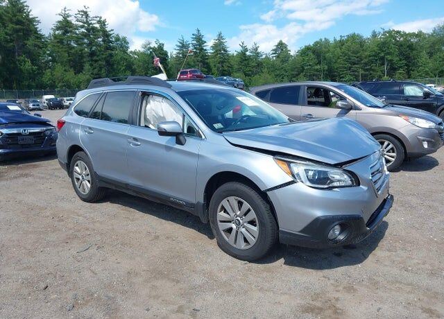 2017 SUBARU Outback
