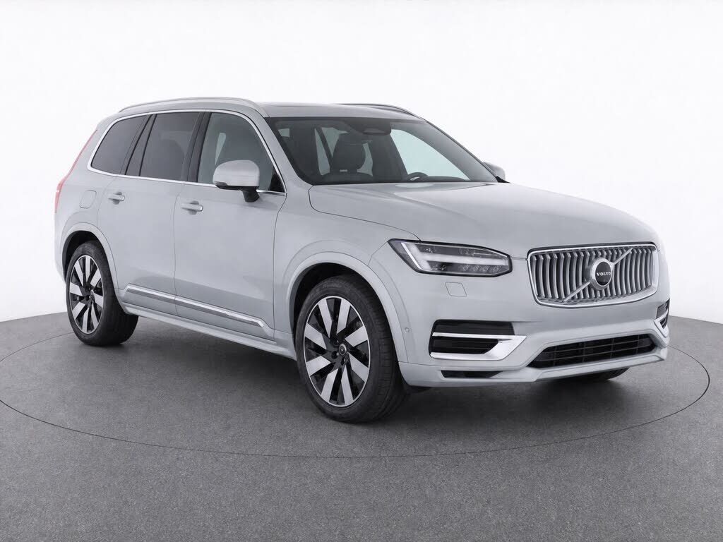 2025 VOLVO XC90