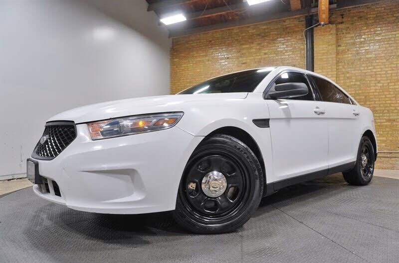 2013 FORD Taurus