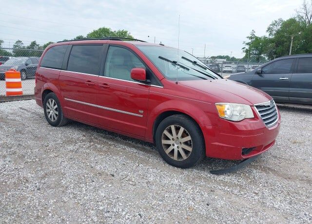 2009 CHRYSLER Town and Country
