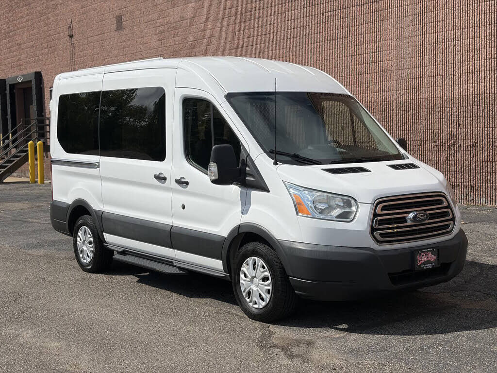 2015 FORD Transit