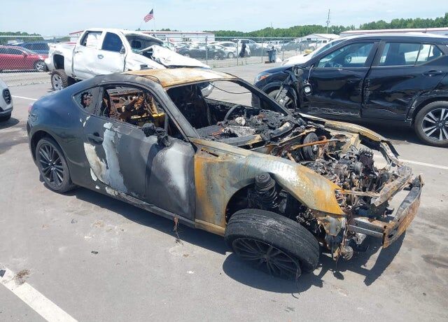 2016 TOYOTA Scion