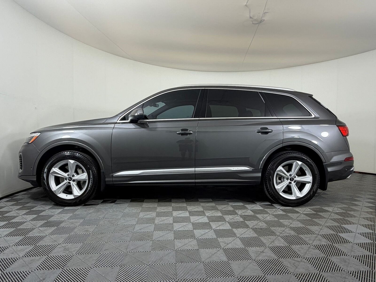 2025 Audi Q7