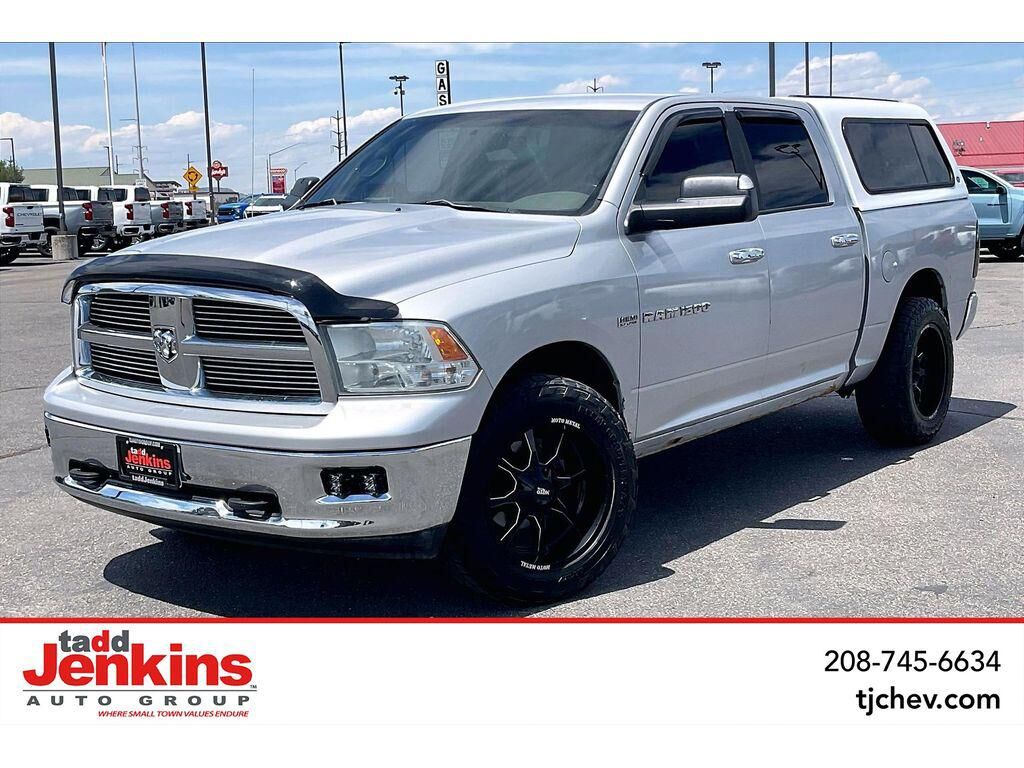 2011 DODGE Ram