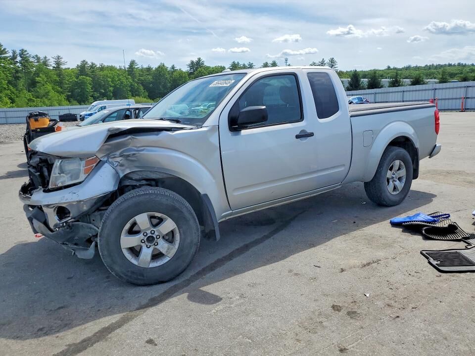 2011 NISSAN Frontier