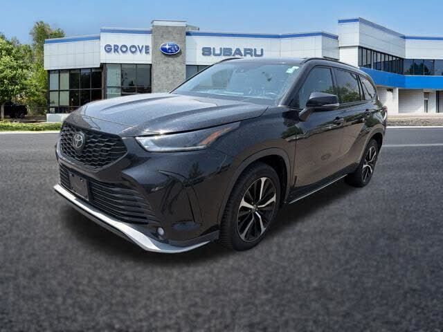 2021 TOYOTA Highlander