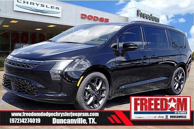 2027 CHRYSLER Pacifica