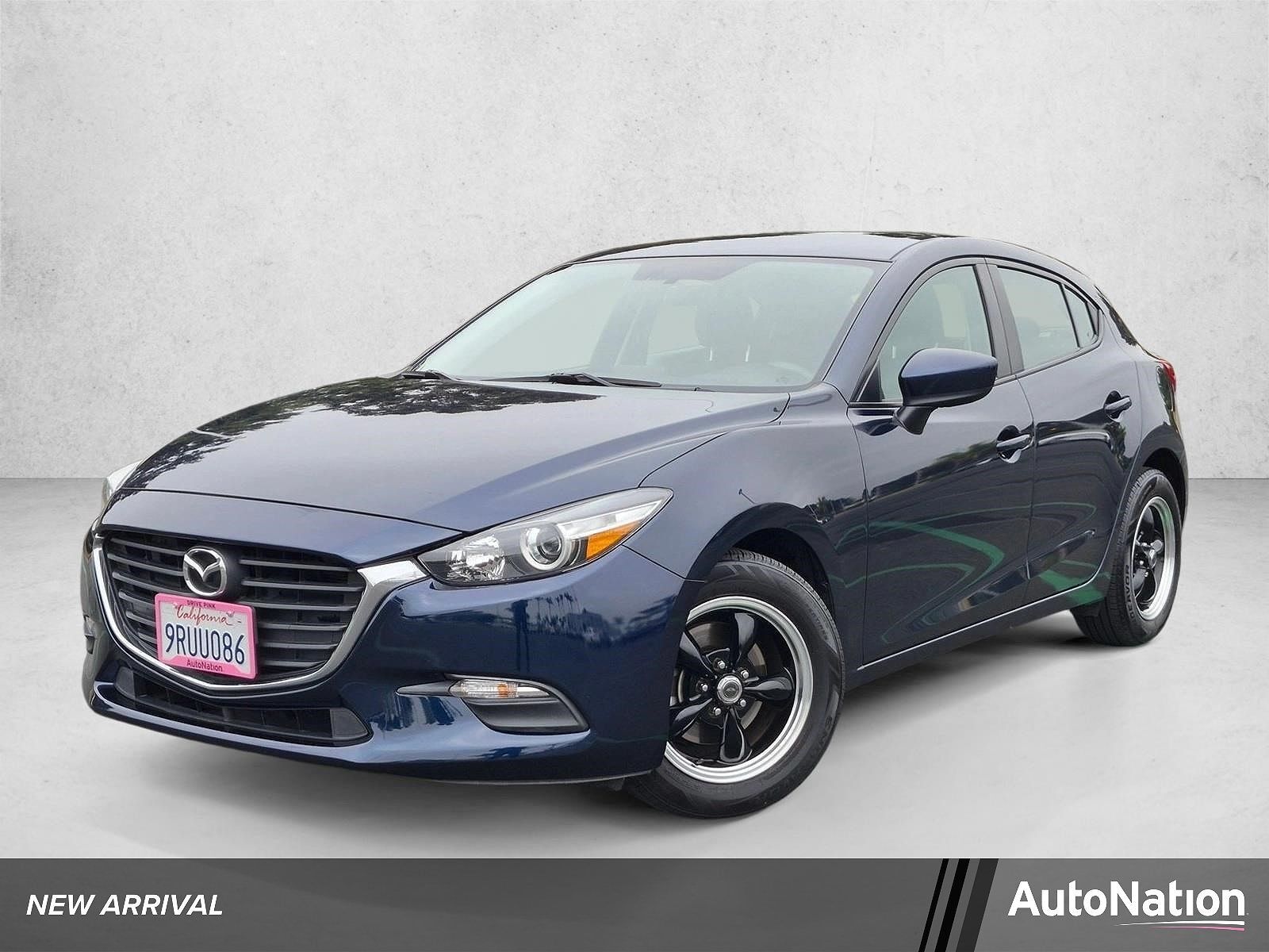 2017 MAZDA Mazda3