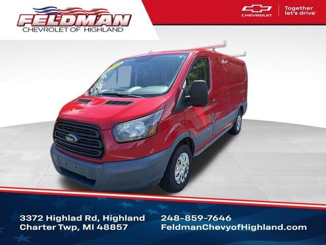 2015 FORD Transit