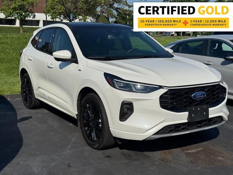 2024 FORD Escape