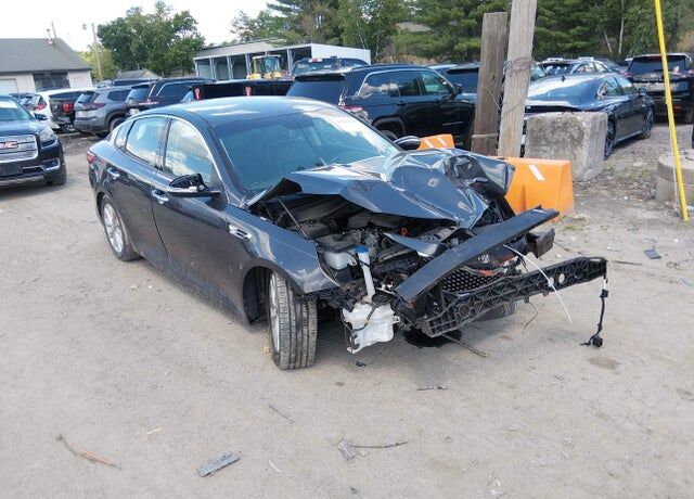 2018 KIA Optima