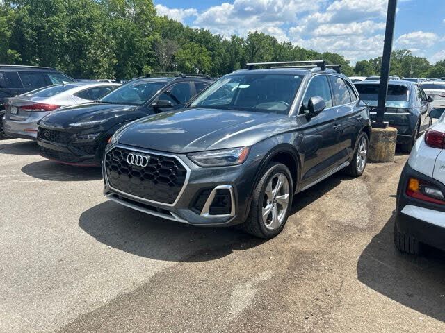 2022 AUDI Q5