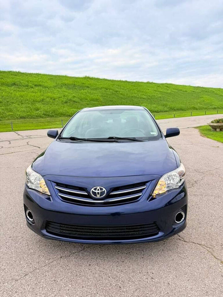 2013 TOYOTA Corolla