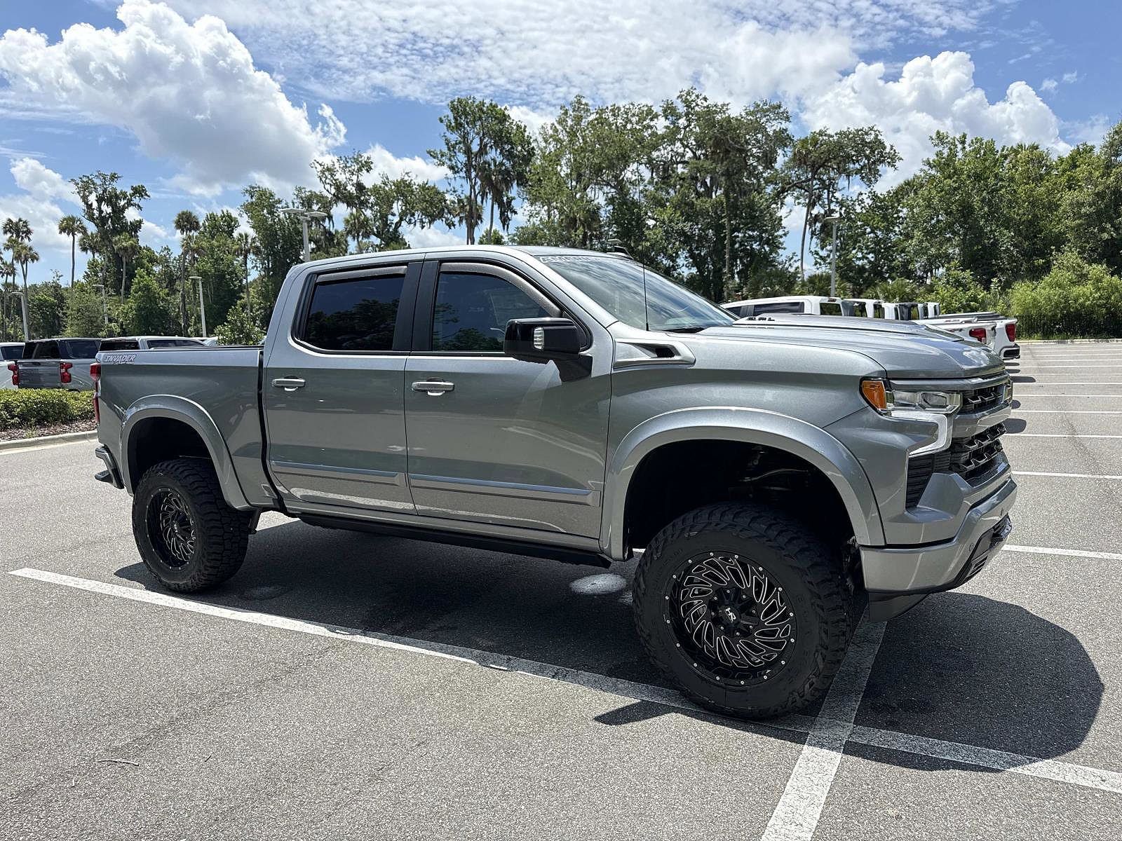 2026 CHEVROLET Silverado