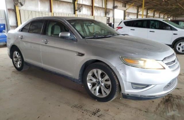 Ford Taurus