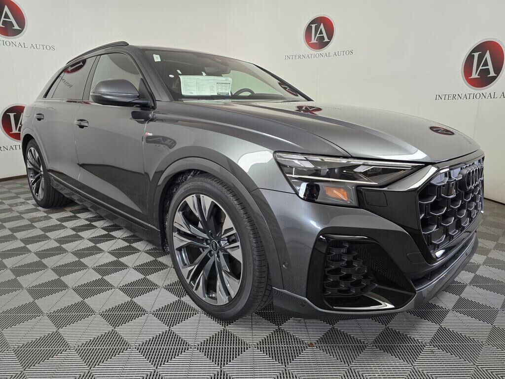2026 AUDI Q8