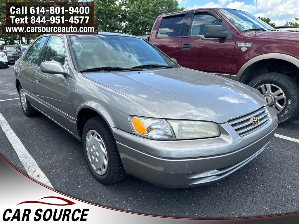 1997 TOYOTA Camry