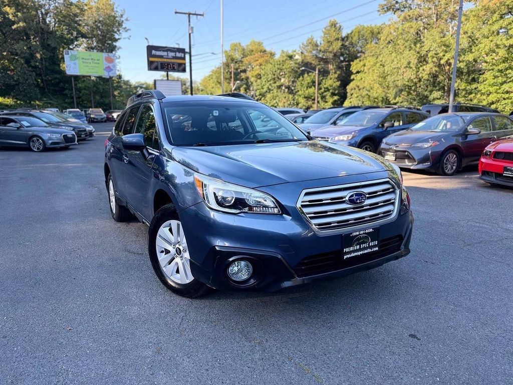 2017 SUBARU Outback