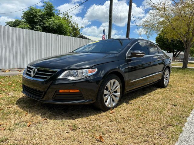 2011 VOLKSWAGEN Passat