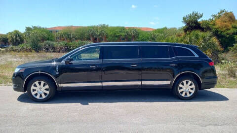 2014 LINCOLN MKT
