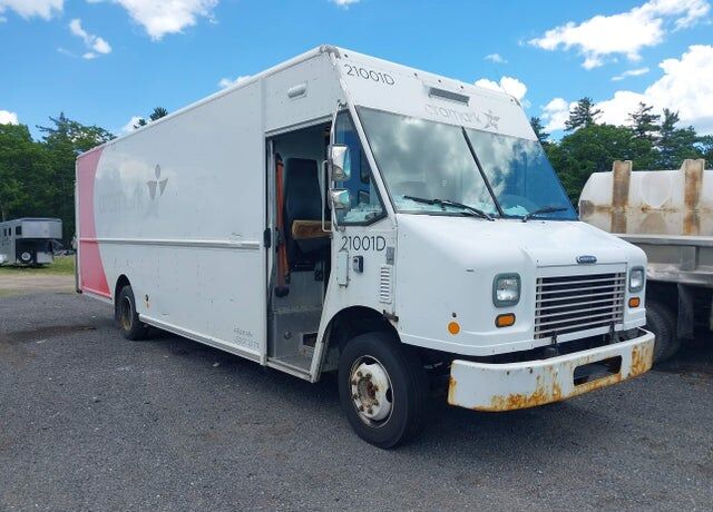 2010 FREIGHTLINER MT 55 Chassis
