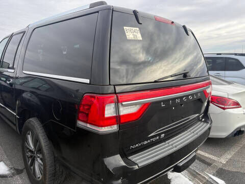 2014 LINCOLN Navigator