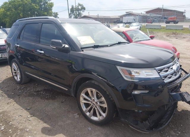 2018 FORD Explorer