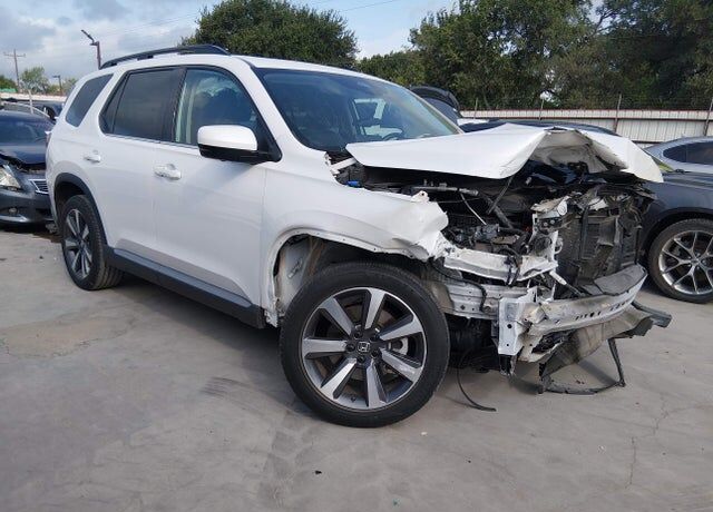 2023 HONDA Pilot