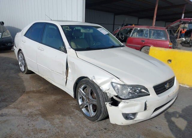 2004 LEXUS IS