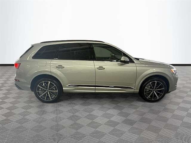 2025 AUDI Q7