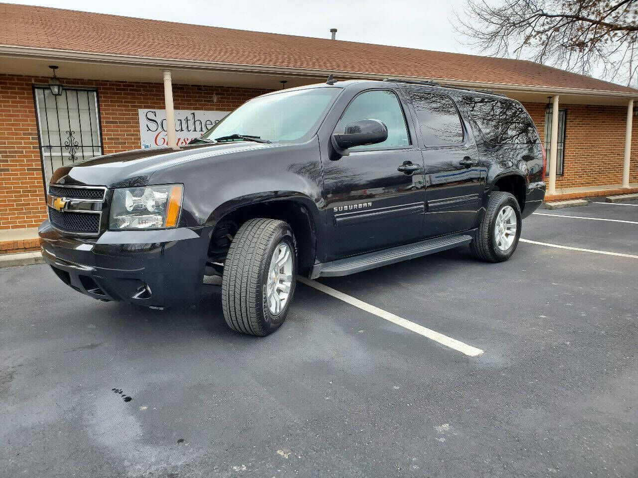 2014 CHEVROLET Suburban