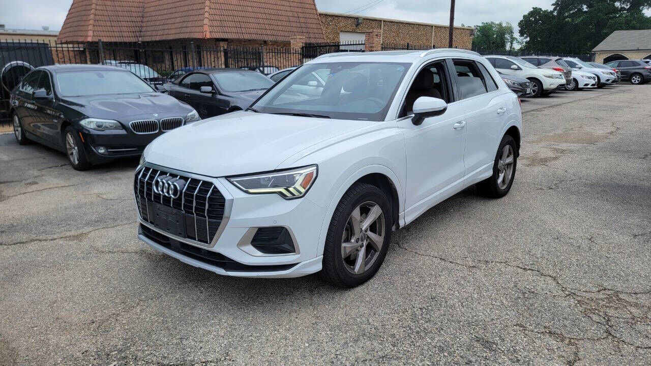 2019 AUDI Q3