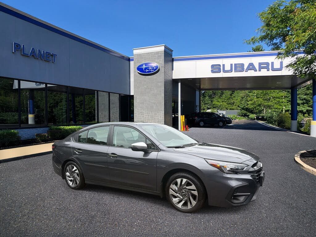 2025 SUBARU Legacy