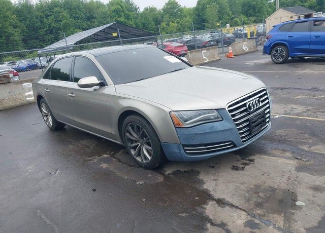 2012 AUDI A8